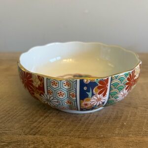Japanese Porcelain Ware Bowl Gold Trimmed Rice Bowl 6”
